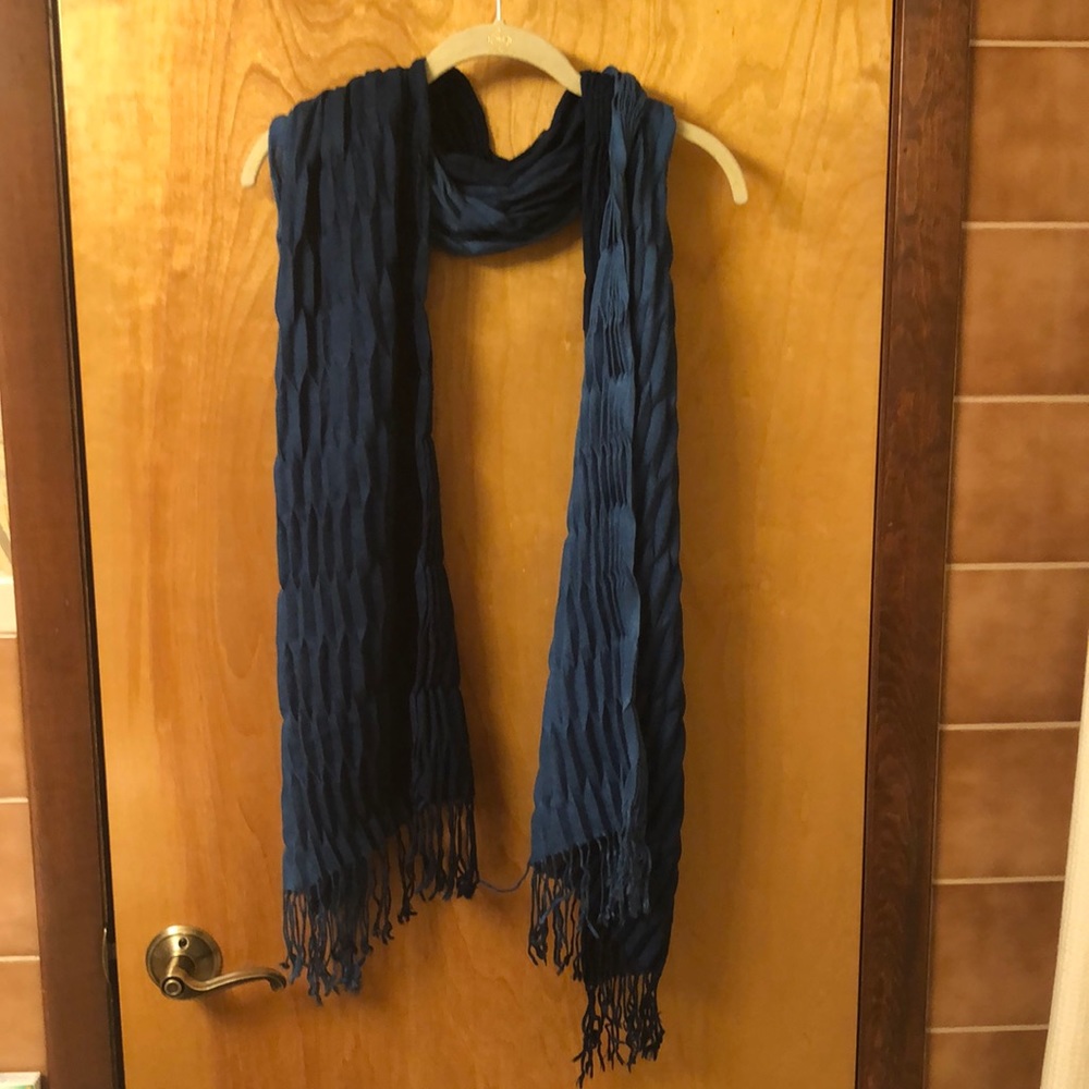 Beautiful blue scarf - like new never worn